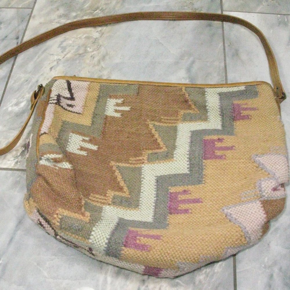 Carpetbags of America Colorful Patterned Crossbody Purse